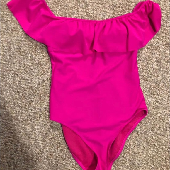 Swimsuit - Picture 2 of 5